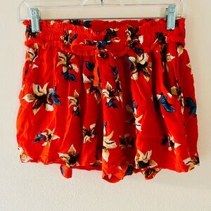 Floral Red Women's Shorts